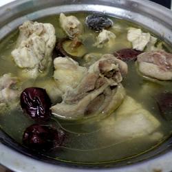 香菇煲鸡汤的做法[图]