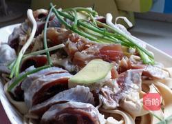 淹腊鸡蒸百叶的做法图解2