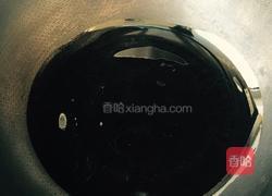 双椒秋葵炒鸡丁的做法图解2