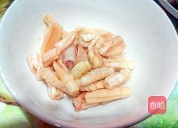 鱿鱼煲猪蹄的做法图解4