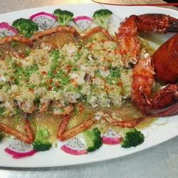 蒜茸粉丝蒸龙虾的做法[图]