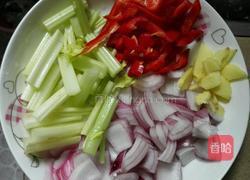 爆炒生肠的做法图解4