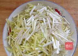 蒜黄炒鸡蛋的做法图解1