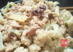 花菜炒肉片的做法图解5