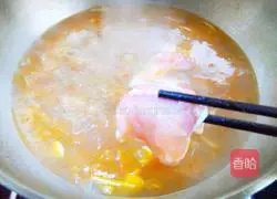 Illustration of how to cook fish with tomatoes 11