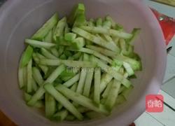 番茄蛋炒茄子的做法图解2