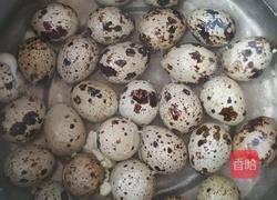 鹌鹑蛋排骨的做法图解2