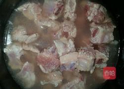 鹌鹑蛋排骨的做法图解4