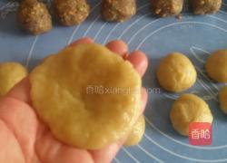 自来红香油月饼的做法图解10