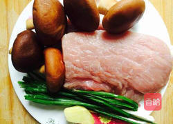 电饼当香菇鲜肉个锅贴的做法图解1