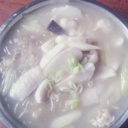 芋头粉条五花肉的做法[图]