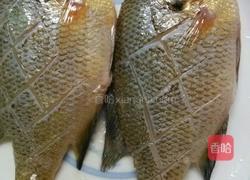 太阳鱼的做法图解1