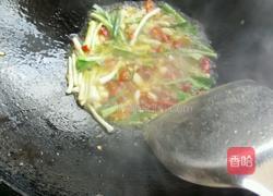 酸菜鸭血的做法图解4