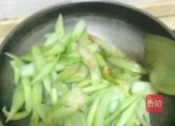 清炒白芋梗的做法图解5
