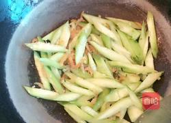 蒜蓉虾仁炒丝瓜的做法图解6