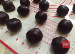 豆沙蛋黄广式月饼的做法图解6