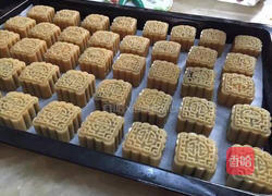 豆沙蛋黄广式月饼的做法图解12