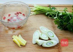 莲藕炖排骨的做法图解4