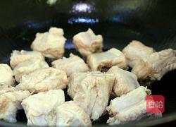 莲藕炖排骨的做法图解5