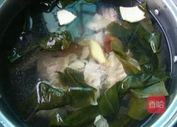 海带排骨汤的做法图解5