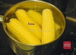 黄油烤甜玉米的做法图解1