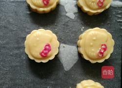 kitty 猫椰汁奶油蛋黄酱月饼的做法图解9