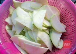 蒲瓜煮瘦肉的做法图解2