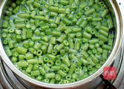 肉末炒豇豆的做法图解4