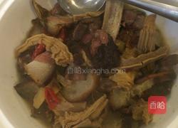 腊肉焖竹笋干的做法图解11