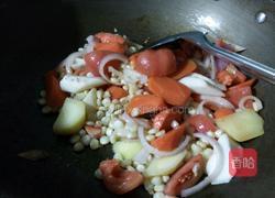 玉米粒罗宋汤的做法图解2