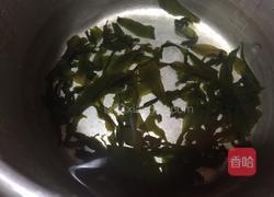 凉拌螺旋藻的做法图解1