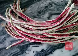 炒八月豆的做法图解1