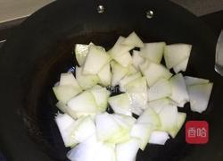 蚝油虾皮焖冬瓜的做法图解3
