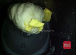 香肠披萨的做法图解2