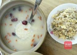 红枣枸杞小米粥的做法图解4