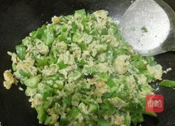 青椒鸡蛋的做法图解6