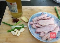 啤酒鸭翅的做法图解1
