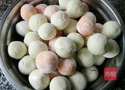 双色汤圆的做法图解1