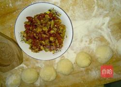 疑似烧饼的月饼的做法图解1