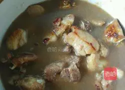 Illustration of how to make pork ribs in oyster sauce 5