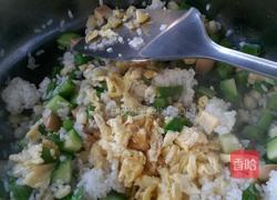 三丁玉米香肠炒饭的做法图解6