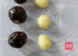 果仁豆沙月饼的做法图解5
