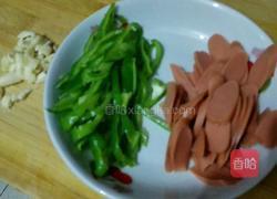 平菇炒火腿的做法图解3