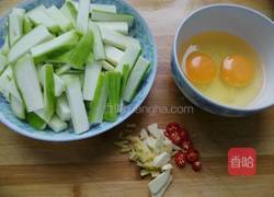 丝瓜炒蛋的做法图解2