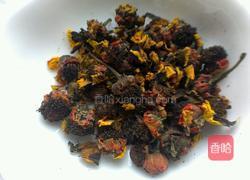 雪菊银耳羹的做法图解2