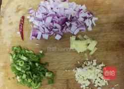 椒盐蒜香骨的做法图解3