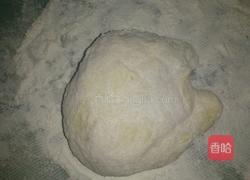 绿豆饼与快熟鸡蛋酥皮面包的做法图解2