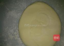 绿豆饼与快熟鸡蛋酥皮面包的做法图解4