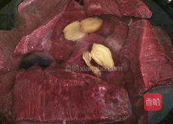 麻辣牛肉干的做法图解1