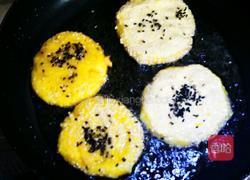 芝麻南瓜饼的做法图解6